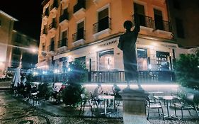 Rooms Plaza Nueva
